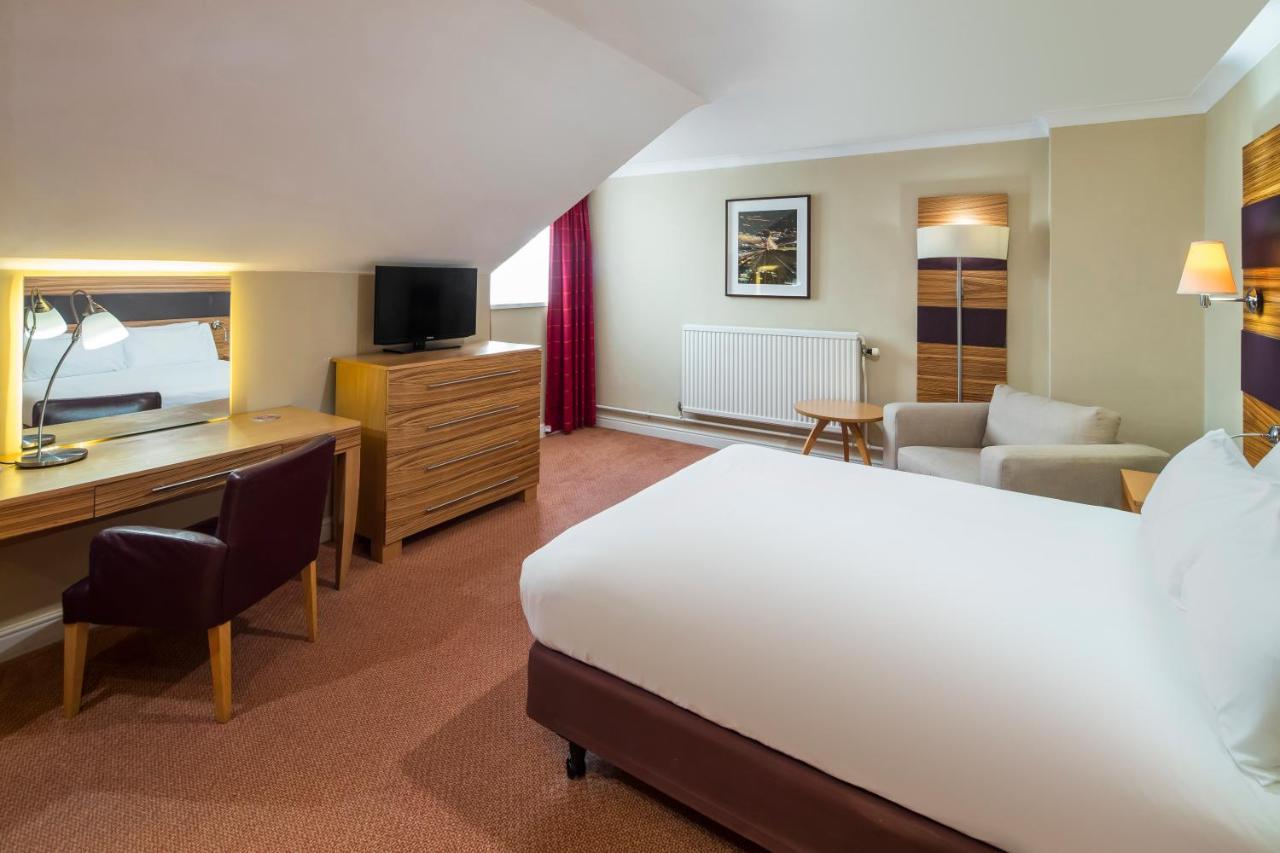 Premium Queen Room Two Single Sofa Beds,1273965205:JPEG