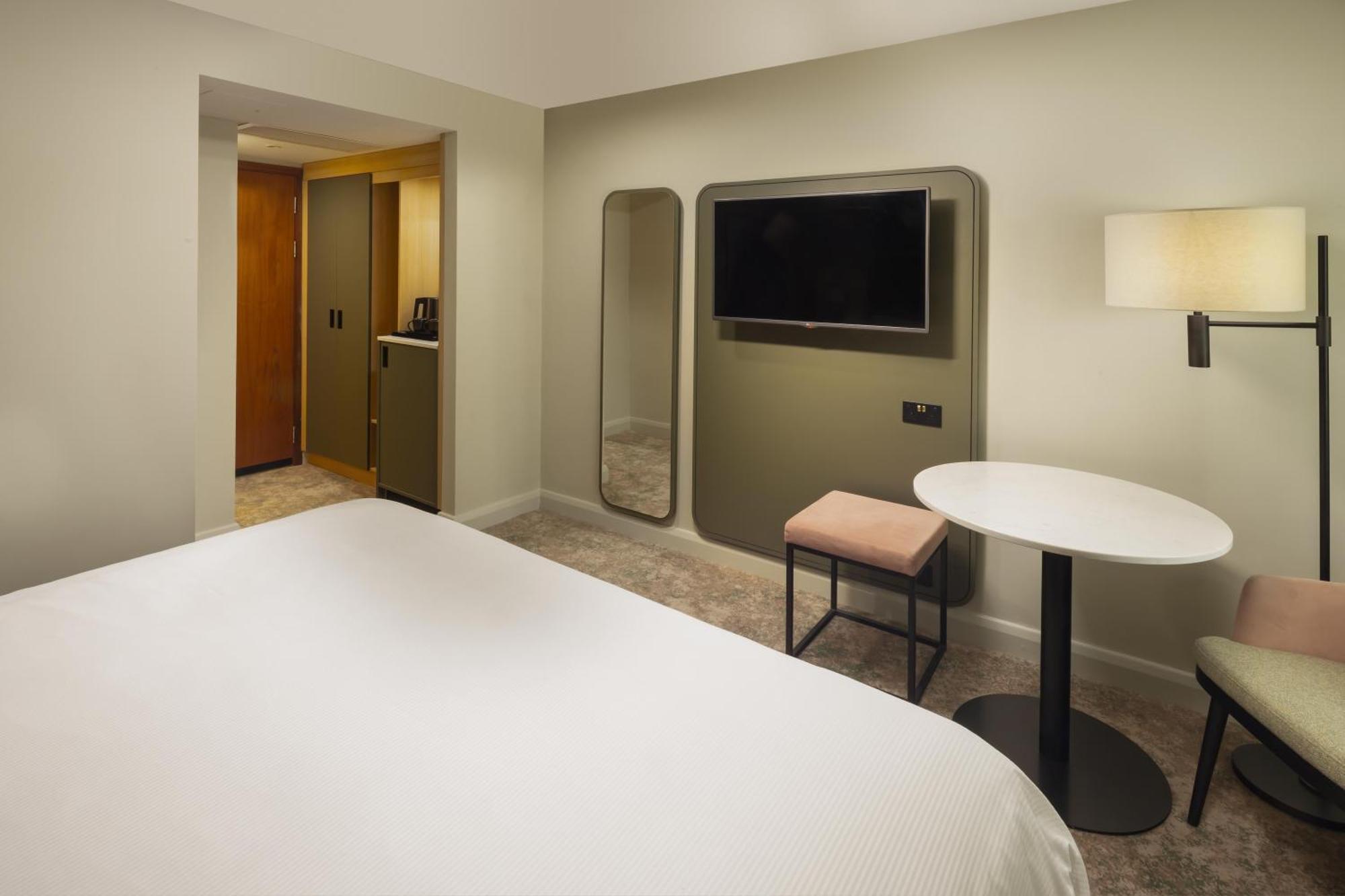 Superior Room Garden View